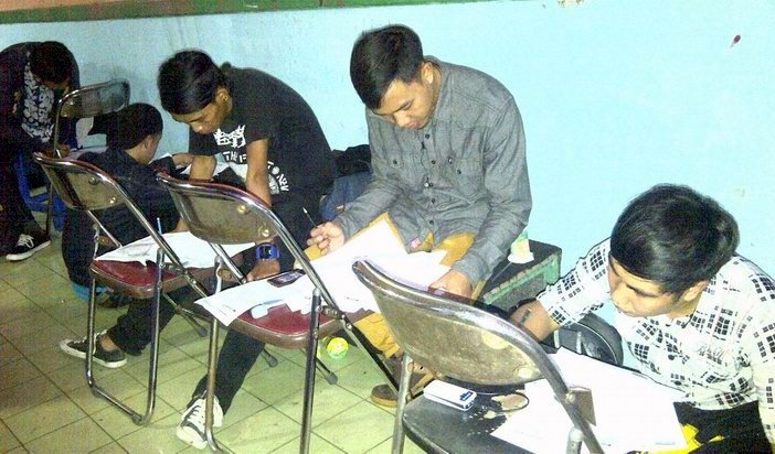 Pra UN Paket c setara SMA 2014