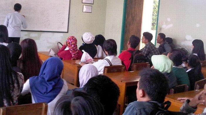 UNPK Paket C ujian persamaan Bandung