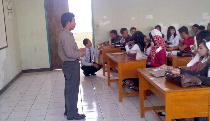 Ujian Persamaan Bandung