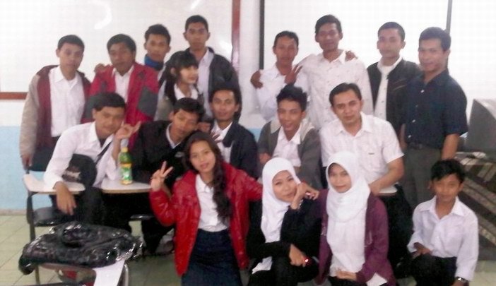 Ujian Persamaan Paket B SMP